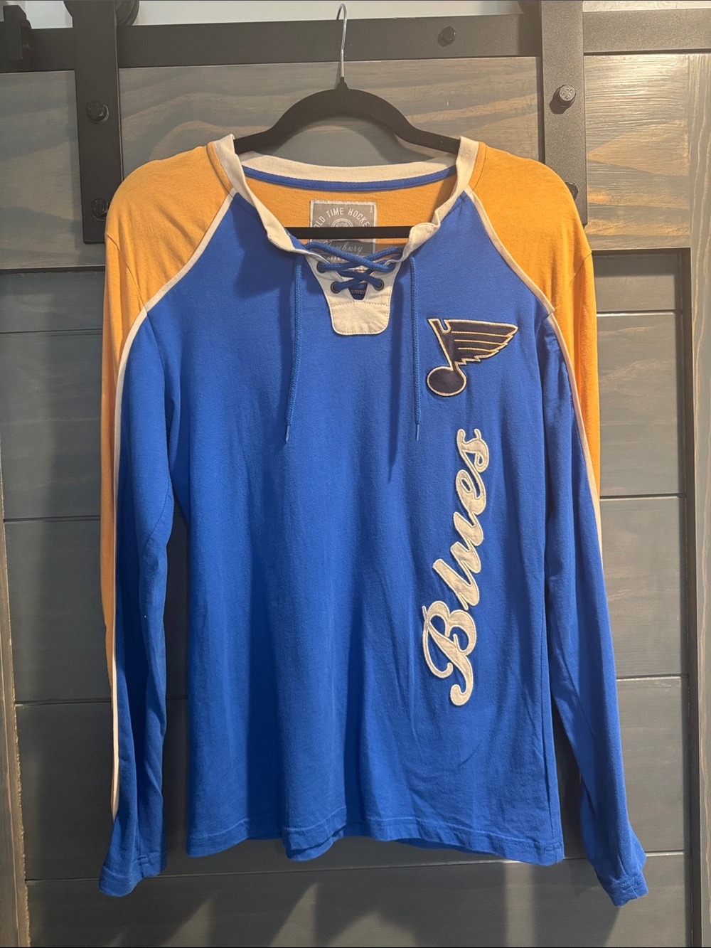 St. Louis Blues Old Time Hockey Lace Up Long Sleeve Shirt M